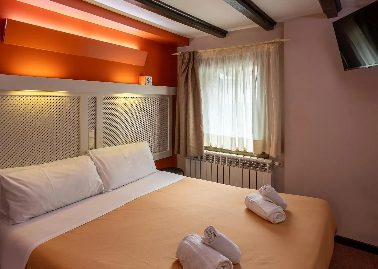 Hotel Micolau Аринсал