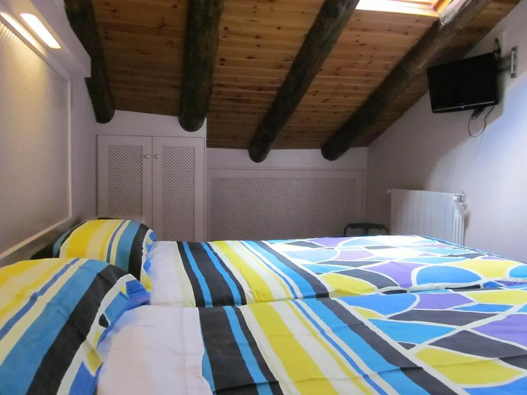 Hotel Micolau Аринсал